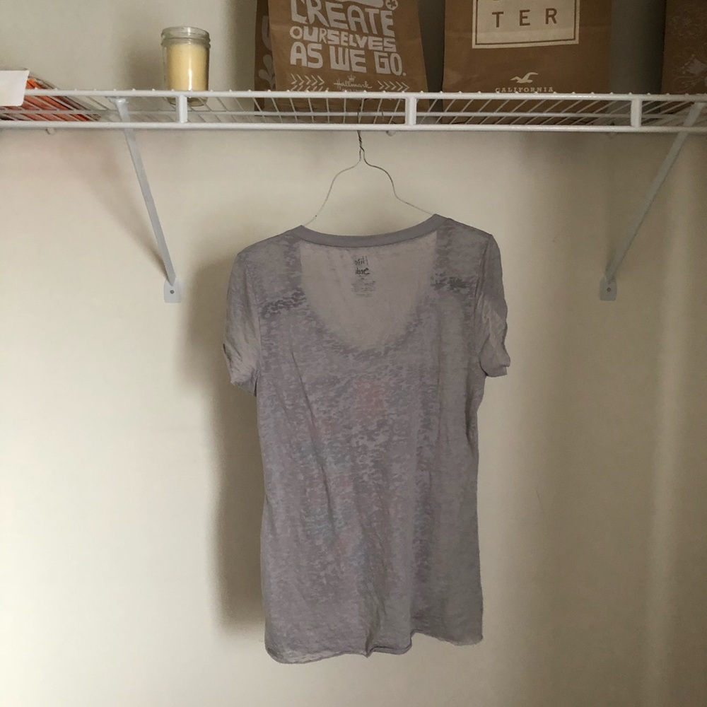 Juniors Hide ‘n Seek VH1 Rock On Burnout Tee - Picture 2 of 3